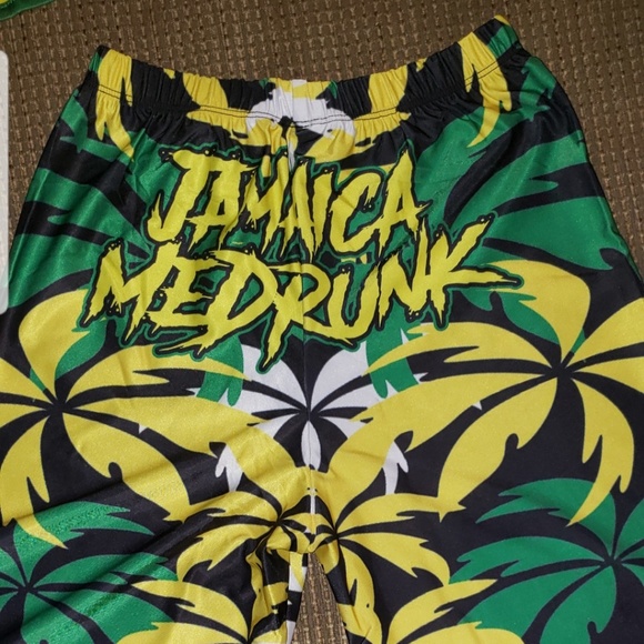 Bathing suit - Picture 2 of 4